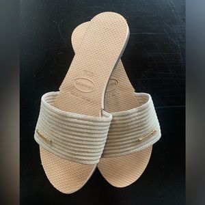 Havaianas You Malta Gold woven slides